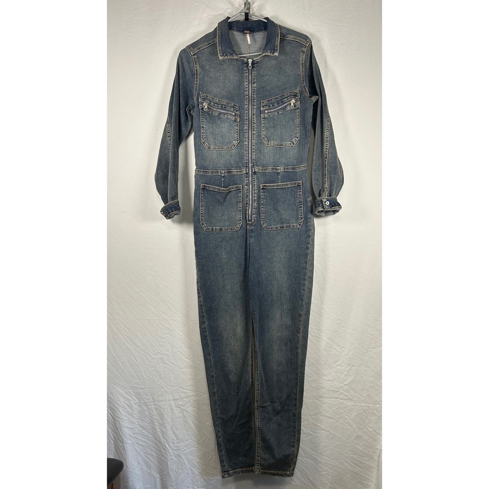 Free People Denim Jumpsuit Womens Medium Blue Zip Front Long‎ Sleeve Boilersuit